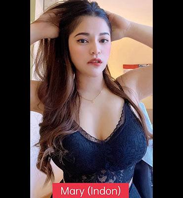 Escort girl available near Arcoris Mont Kiara