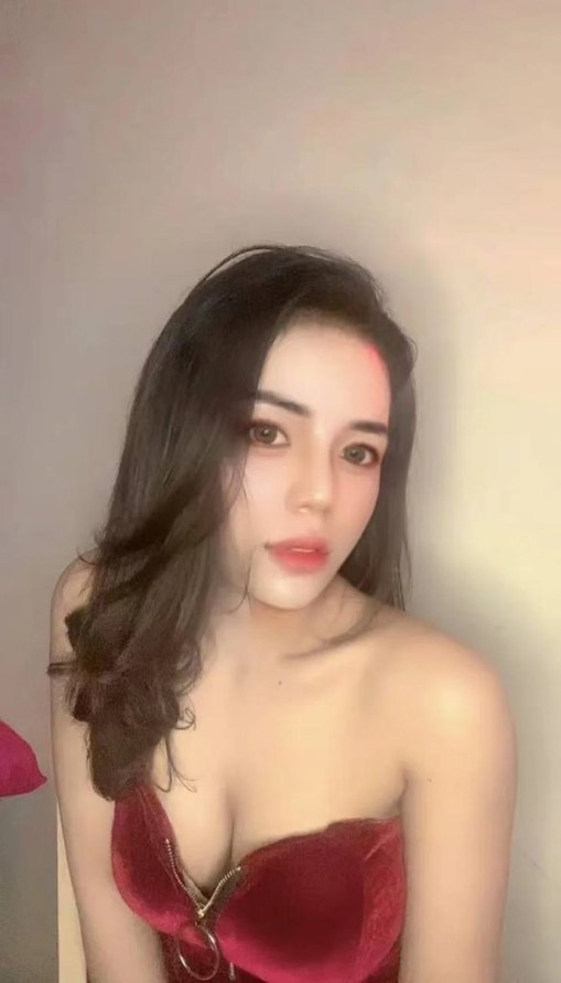 escort scene